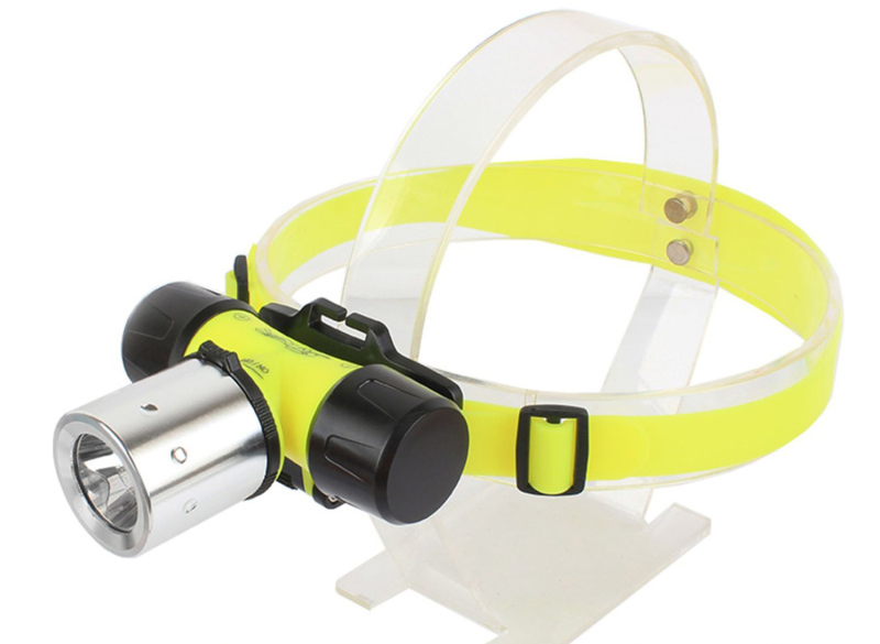 Налобный водонепроницаемый фонарь для любительского дайвинга в мутной воде на Американском светодиоде с батарейками и аккумуляторами