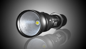 U303 (NICHIA)  Высокомощный профессиональный ультрафиолетовый фонарь