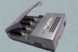 WF-128  Высокоскоростное автоматическое зарядное устройство для Li-ion аккумуляторов